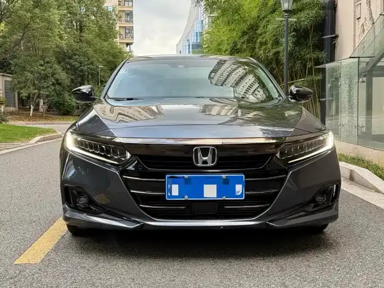 Honda Accord 260TURBO Phantom Night Premium 2023