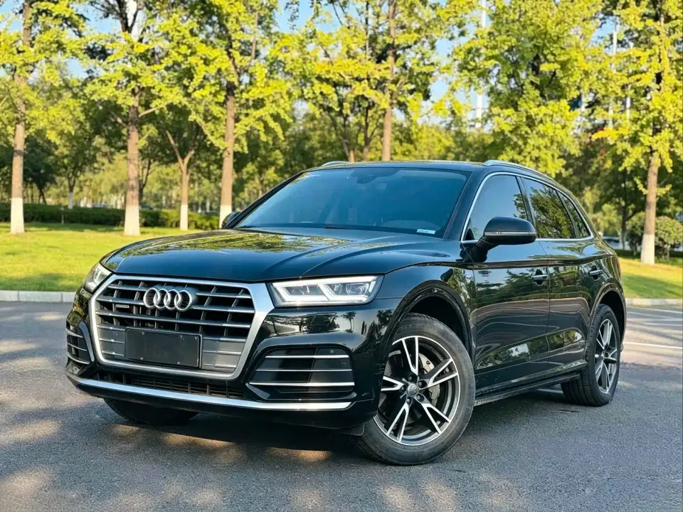 Audi Q5L 40 TFSI Prestige Fashion 2020