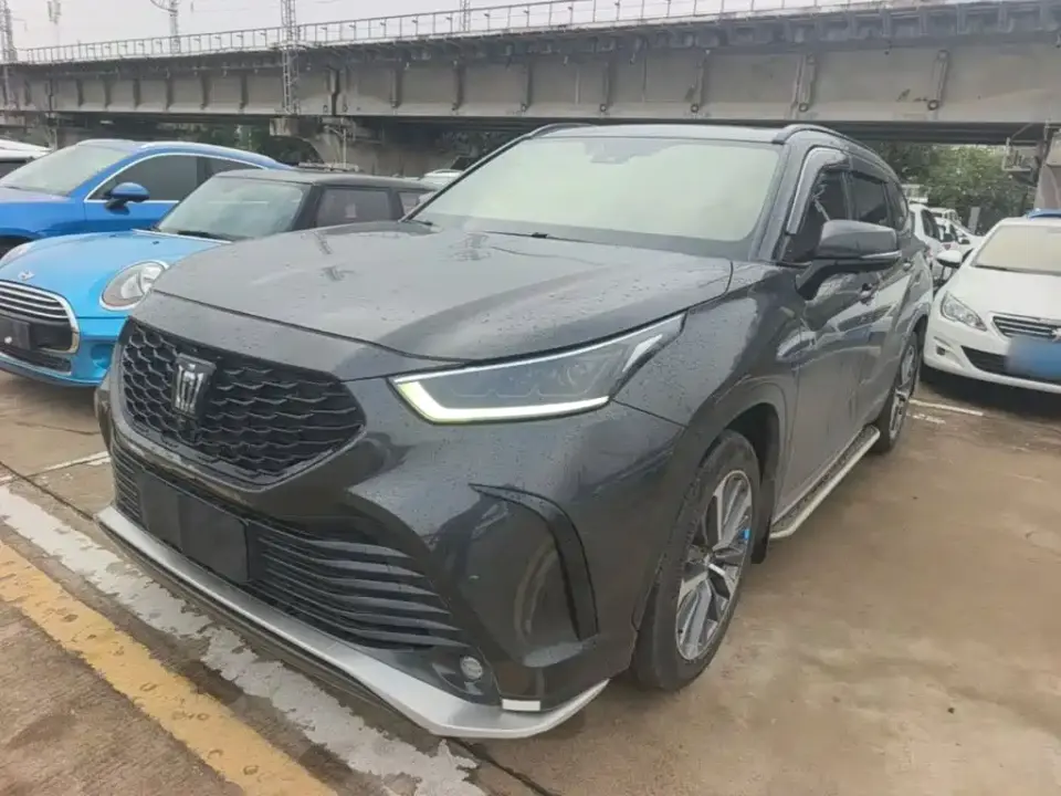 Toyota Crown Kluger 2.5L HEV 4WD Luxury Edition 2024