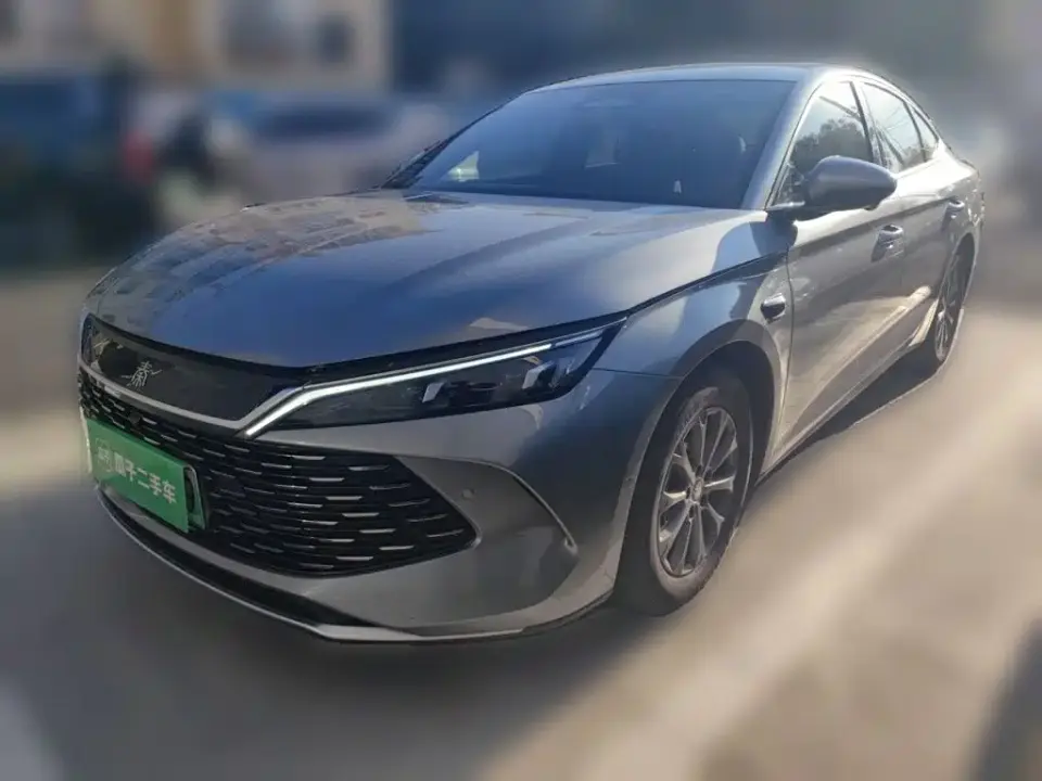 BYD Qin L DM-i Smart Drive Edition 80KM Leading 2025