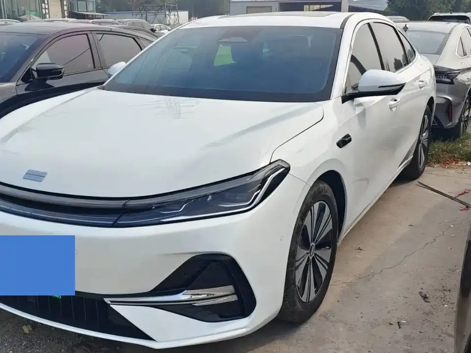 Geely Galaxy Galaxy A7 EM-i 150km Premium Edition 2025