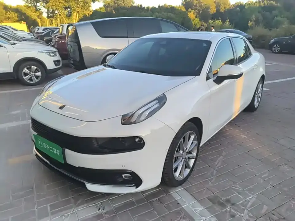 Lynk & Co 03 1.5TD DCT Pro Version China V 2019