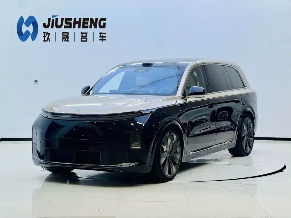 Li Auto Li Xiang L9 Base Model 2026