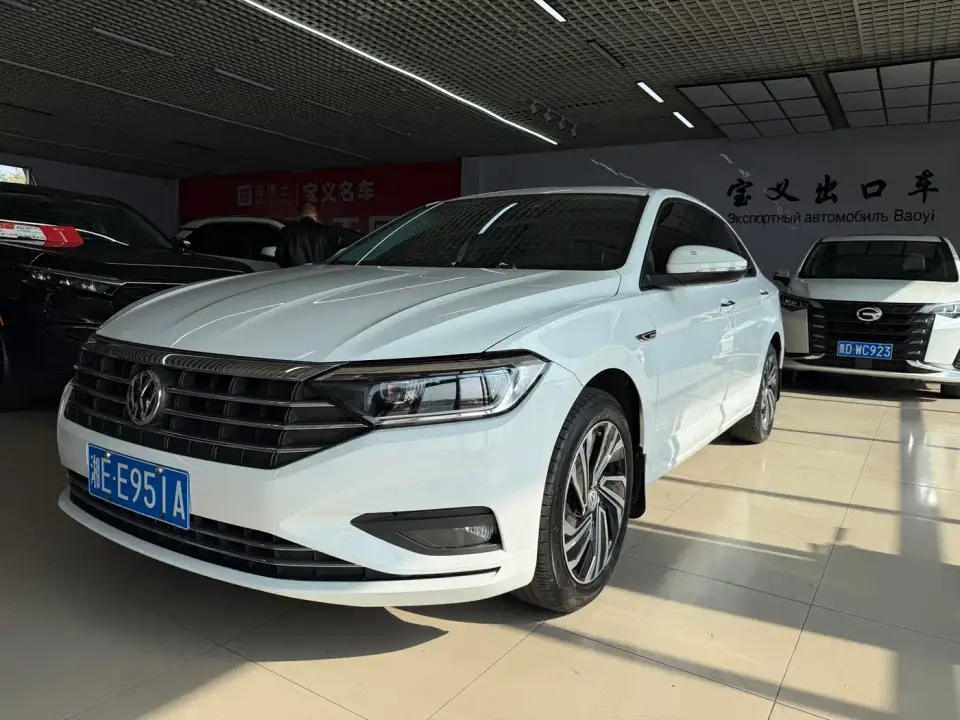 Volkswagen Sagitar 280TSI DSG Surpassing Edition 2022