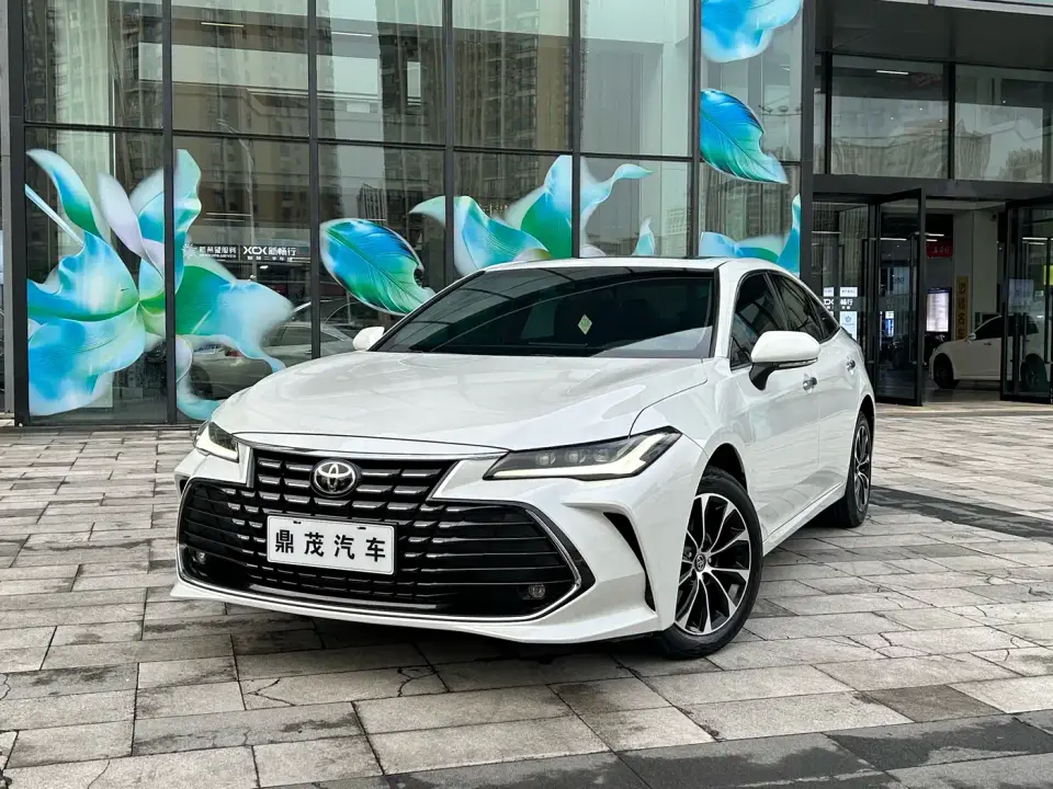 Toyota Avalon 2.0L Luxury Edition 2024