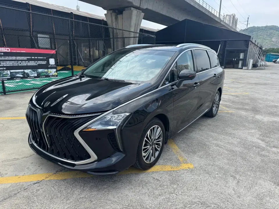 Dongfeng Fengxing Fengxing Yacht 1.5T DCT Wave Chaser Edition 2023
