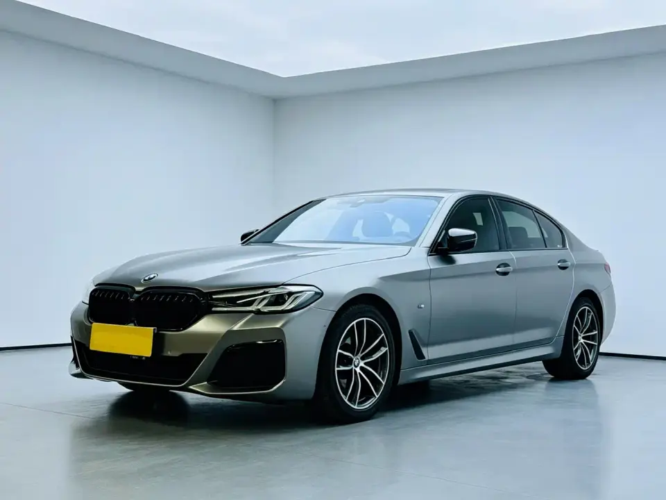 BMW 5 Series 525Li M Sport Package 2020