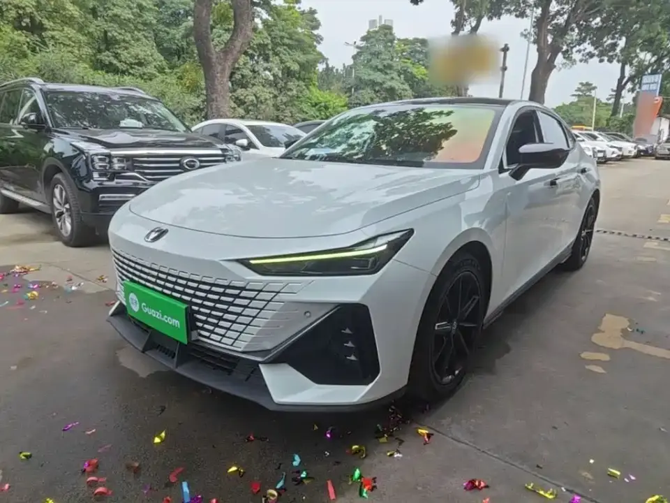 Changan UNI-V 1.5T Luxury Edition 2024