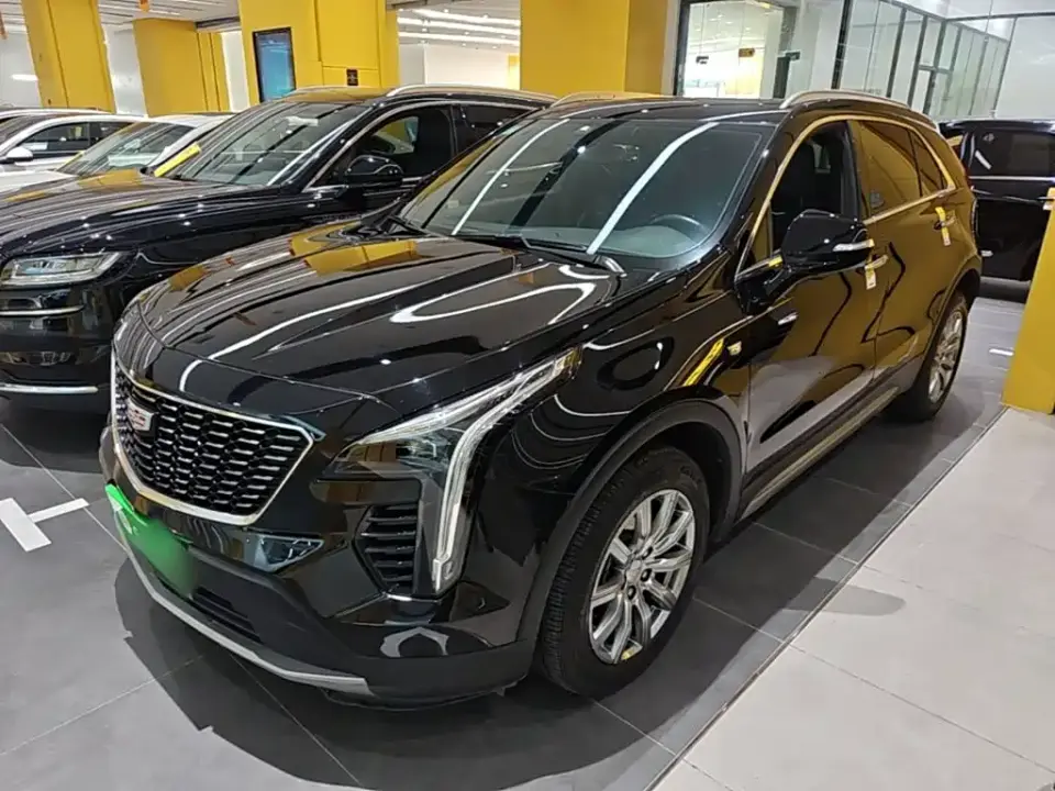 Cadillac XT4 28T FWD Luxury Edition 2021