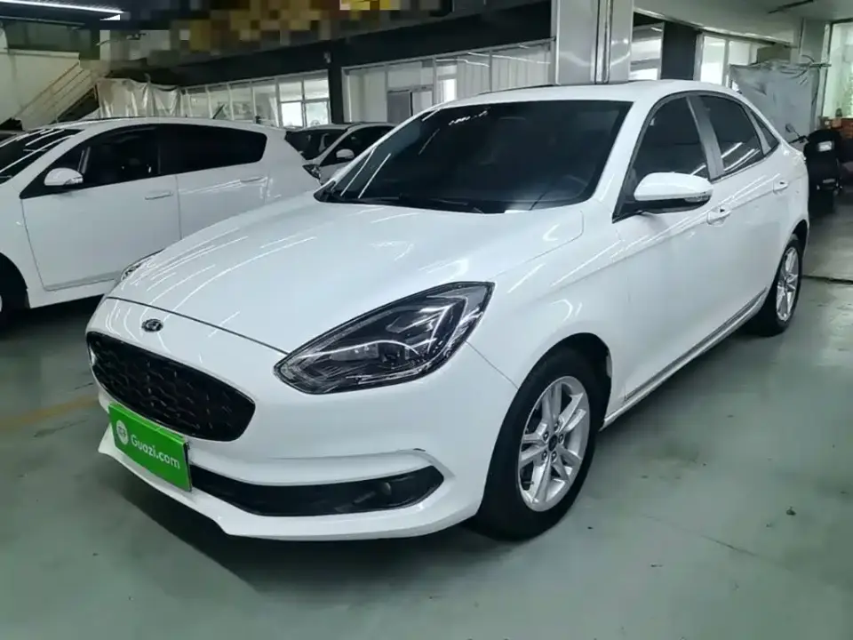 Ford Escort Facelift 1.5L Auto Comfort Edition China VI 2020