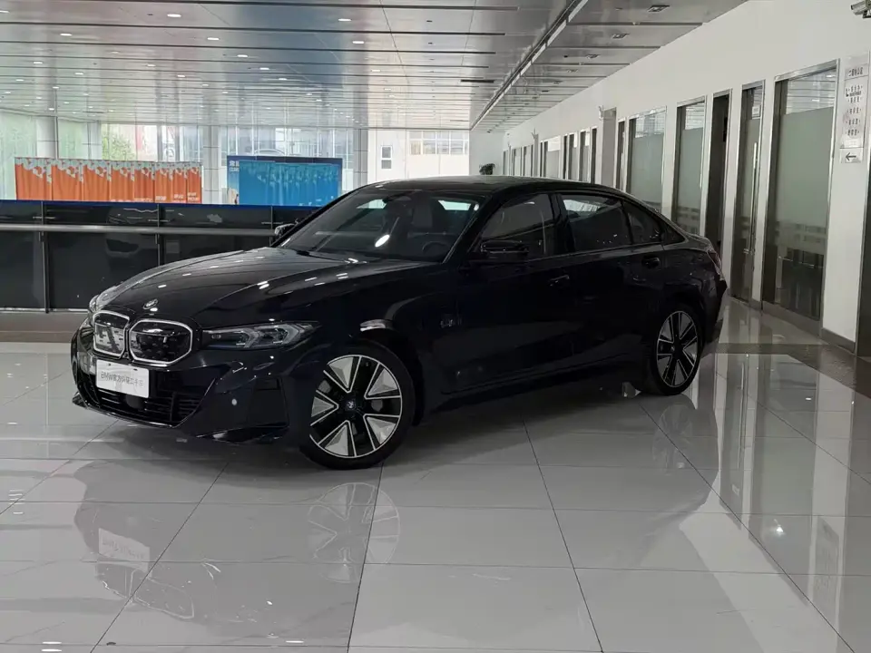 BMW i3 eDrive 40 L Shadow Night Sport Package 2023
