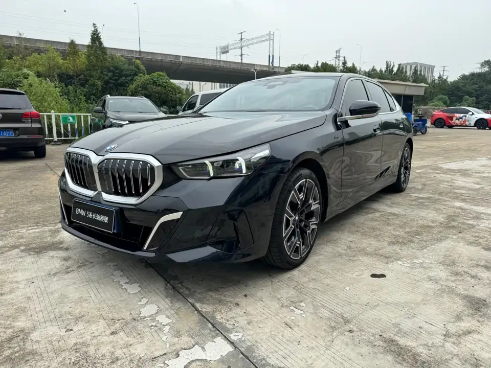BMW 5 Series 530Li Premium M Sport Package 2024