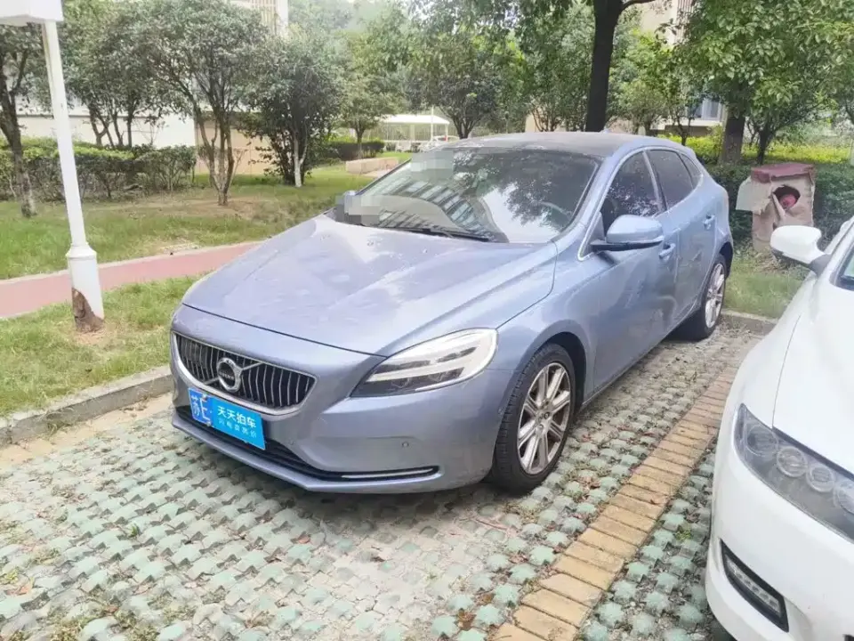 Volvo V40 T3 Inscription 2019