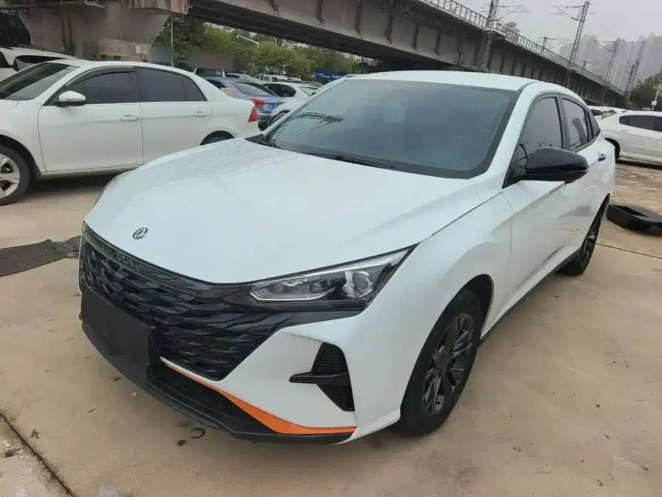Dongfeng Aeolus Yixuan Mach Edition 1.5L Automatic Chase Edition 2023
