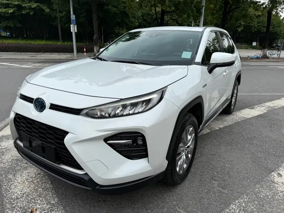 Toyota Wildlander Hybrid 2.5L E-CVT 2WD Luxury Edition 2021