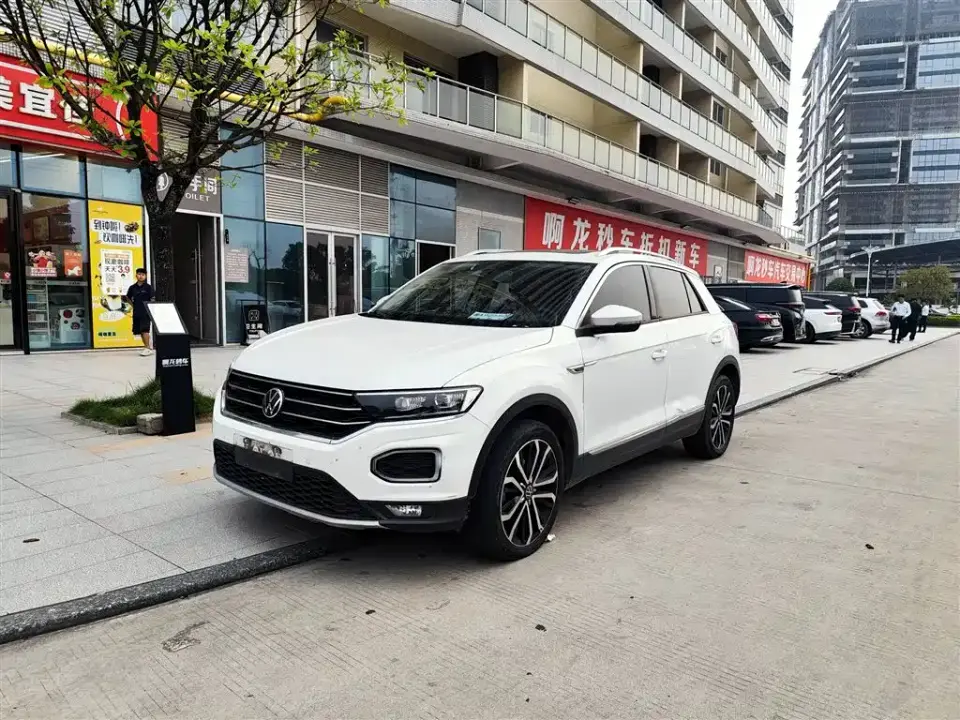 Volkswagen T-ROC 280TSI DSG 2WD Comfort PLUS 2022