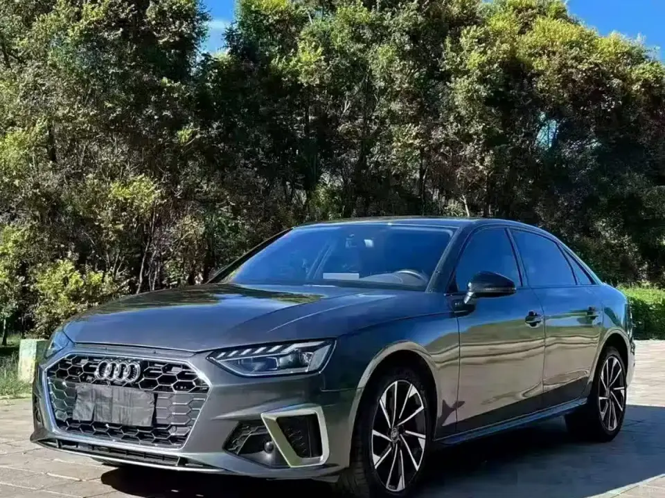 Audi A4L 40 TFSI Luxury Dynamic 2024