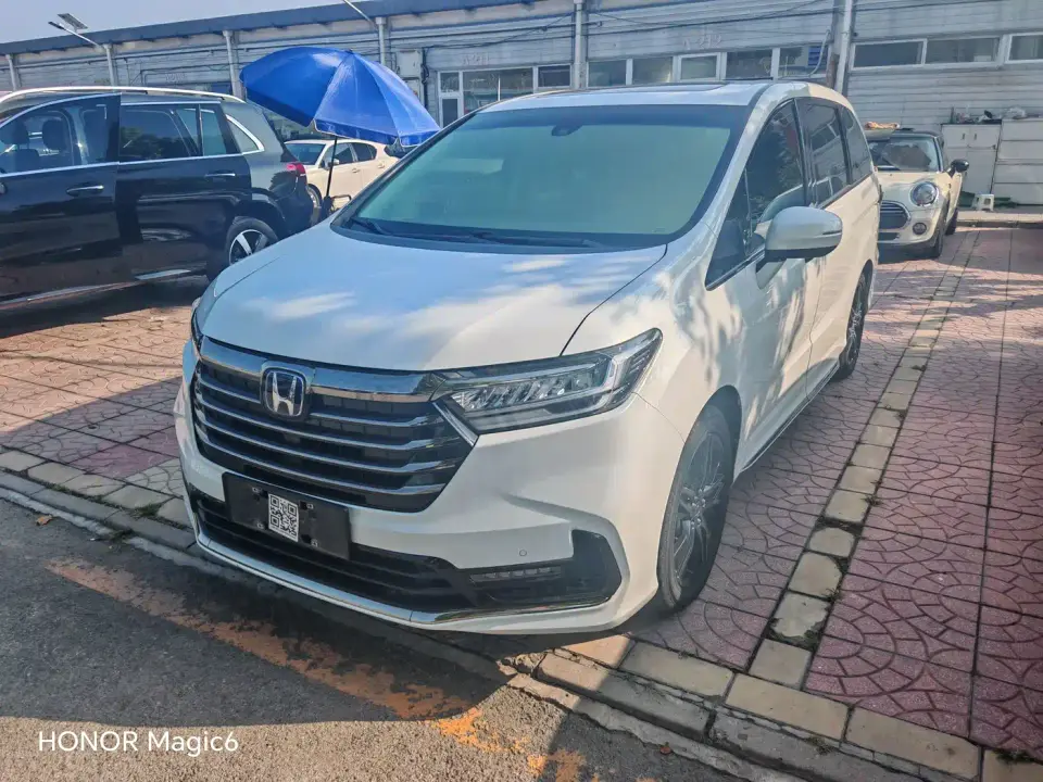 Honda Odyssey 2.0L e:HEV Sharp·Prestige Edition 2023