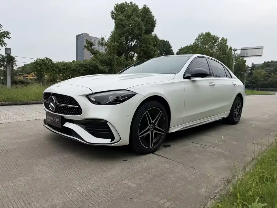 Mercedes-Benz C-Class C 260 L Night Edition Sport 2024