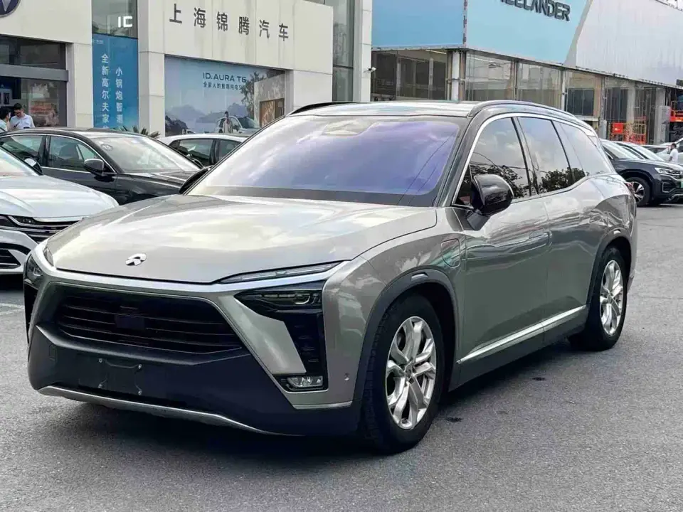 NIO ES8 Model 100kWh 6-Seater 2022