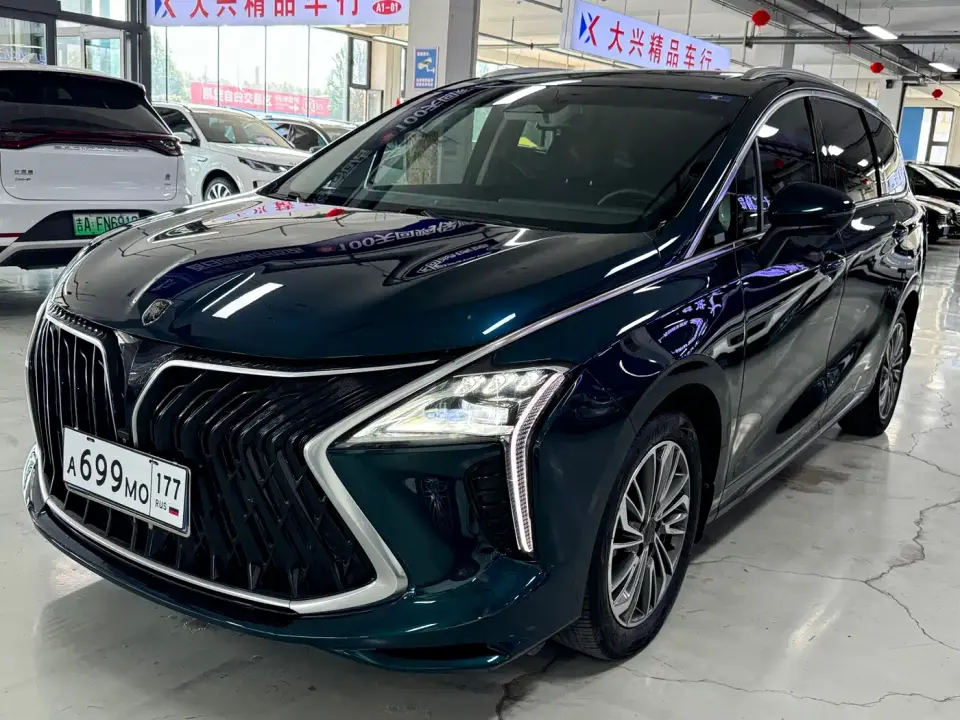 Dongfeng Fengxing Fengxing Yacht 1.5T DCT Wave Chaser Edition 2023