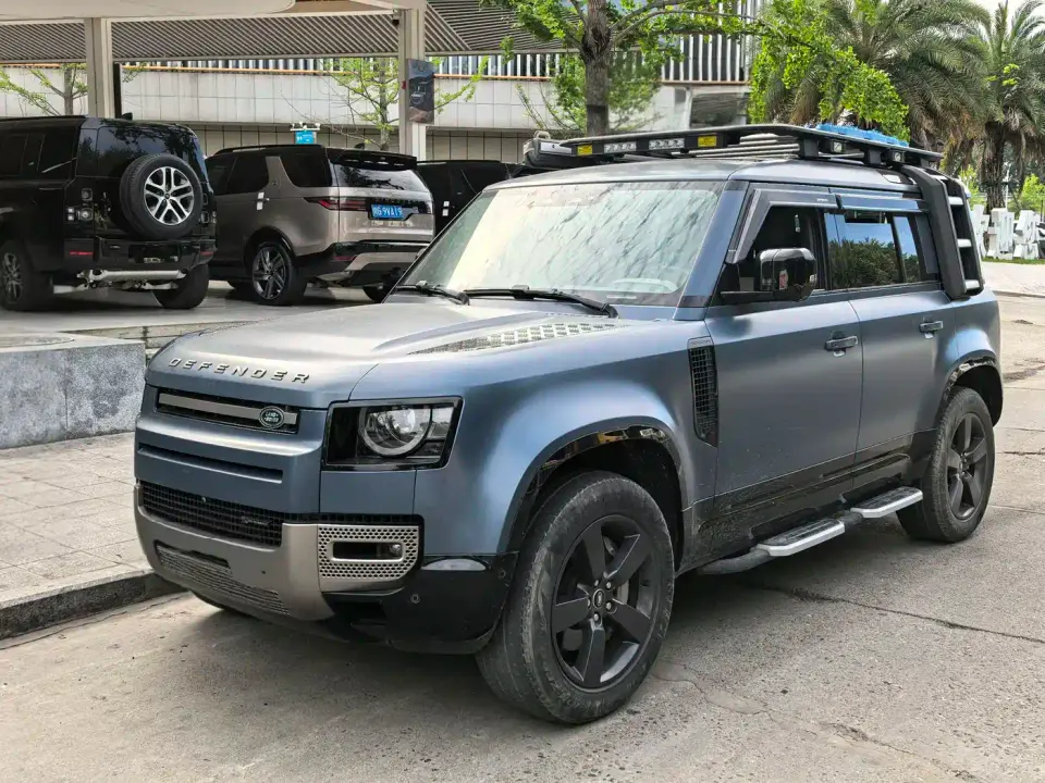 Land Rover Defender 110 P400 X-DYNAMIC HSE 2022