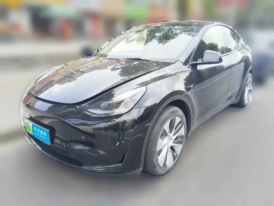 Tesla Model Y Facelift Rear-Wheel Drive Version 2023
