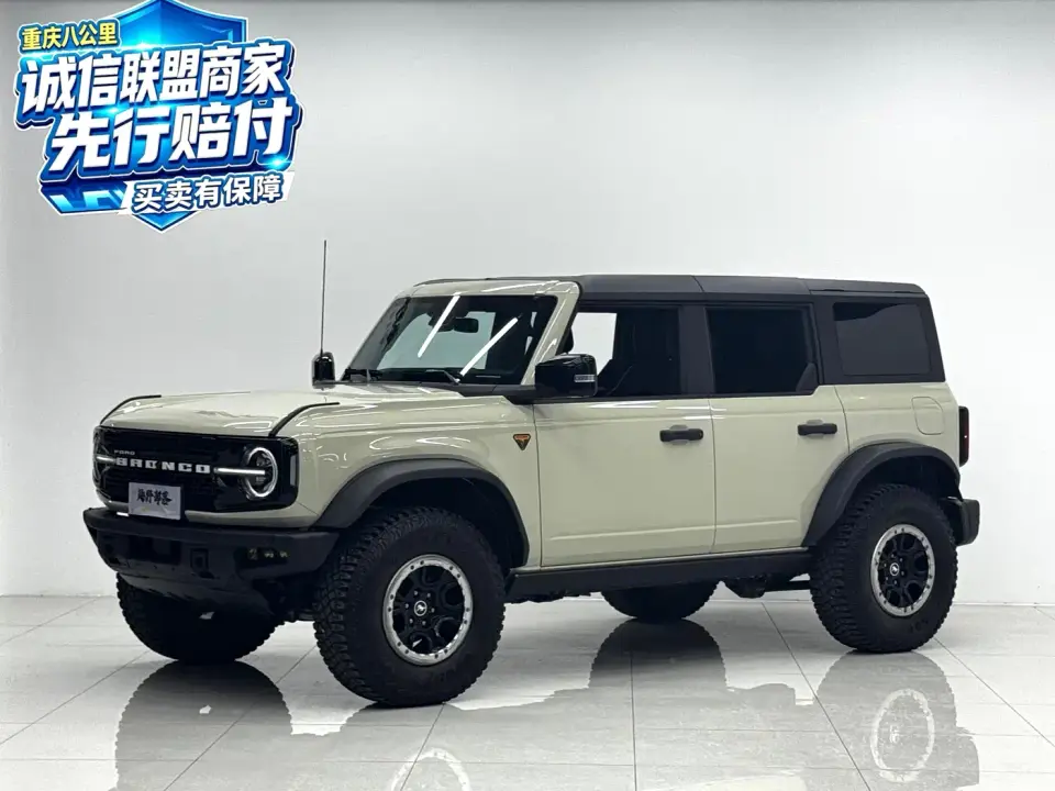 Ford Bronco 2.3T Badlands 2025