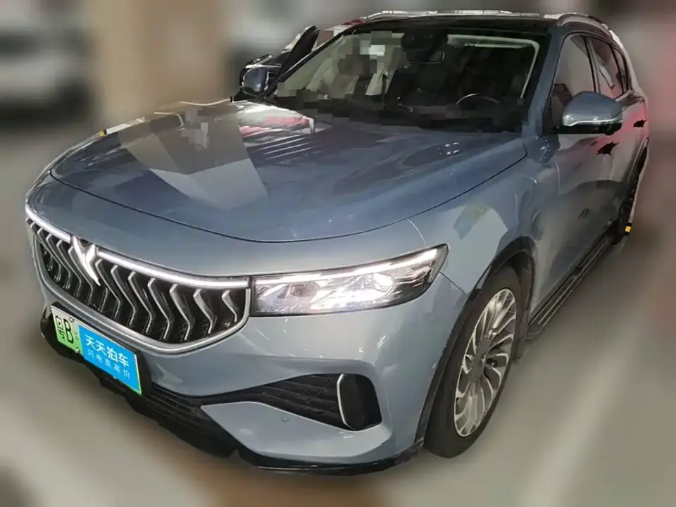 Voyah Auto VOYAH FREE AWD Standard Range Extender Exclusive Luxury Package 2022