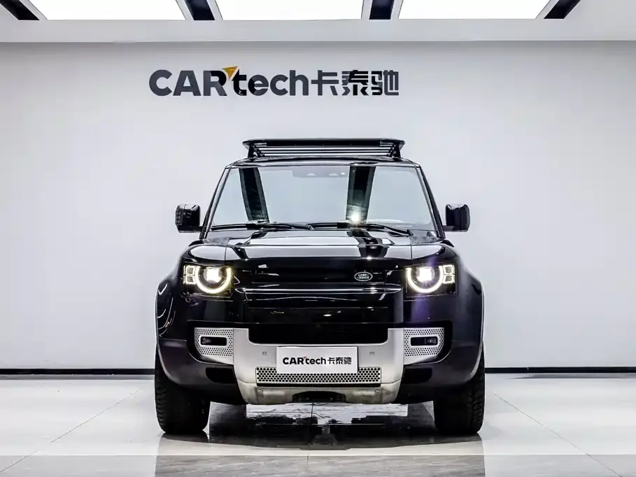 Land Rover Defender 110 3.0T P400 Dark Special Edition 2025