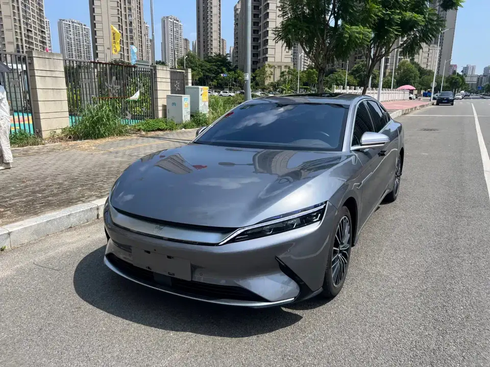 BYD Han EV Standard Range Luxury 2022