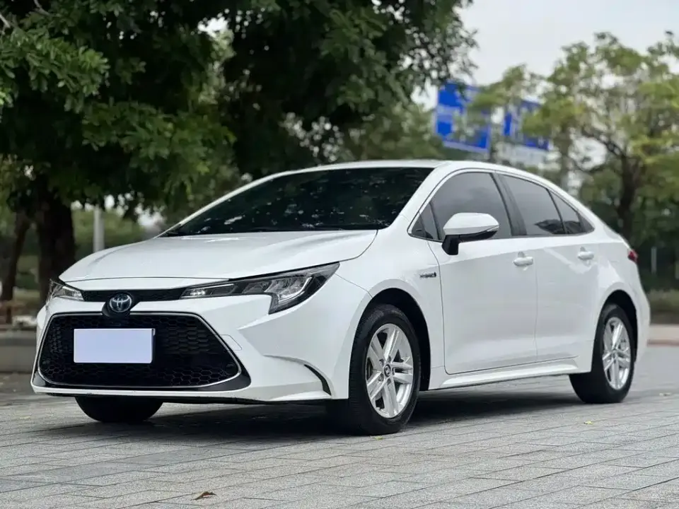 Toyota Levin Dual Engine 1.8H E-CVT Luxury Edition 2023