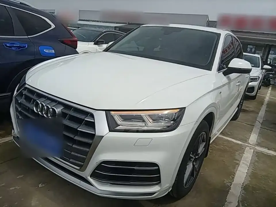 Audi Q5L Facelift 40 TFSI Honor Fashion 2020
