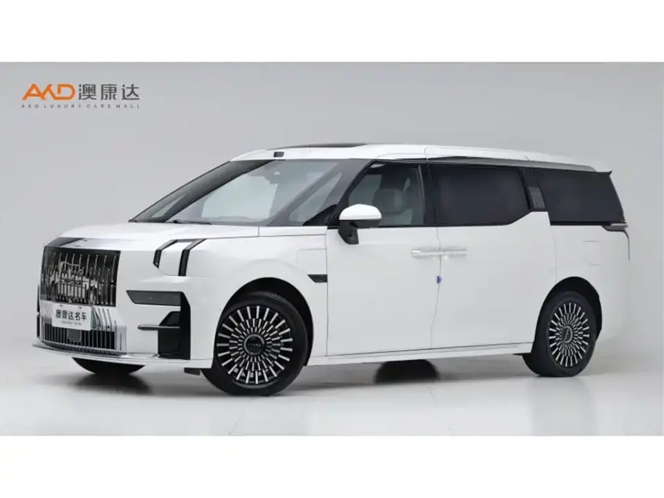 Zeekr 009 6-seat Executive AWD 108kWh 2025