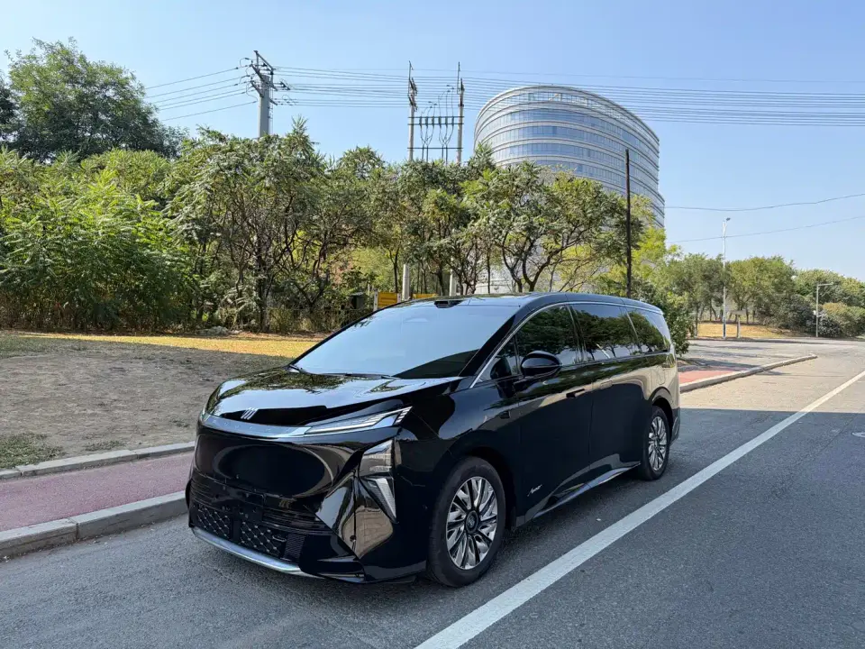 Buick Zhijing Shijia Model PHEV Base Version 2026