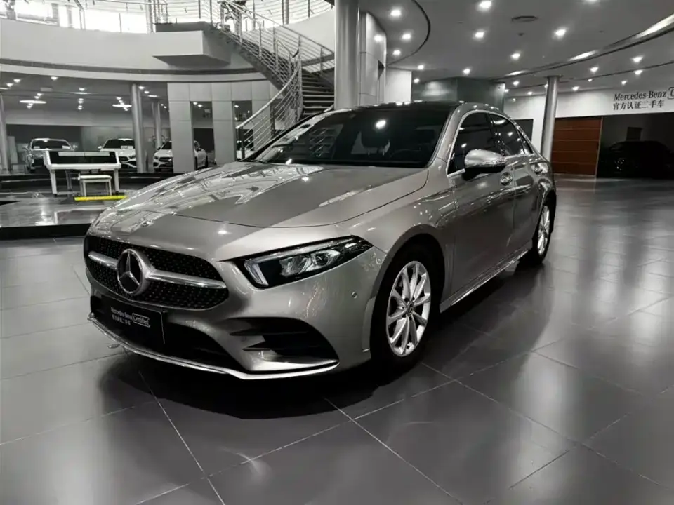 Mercedes-Benz A-Class A 200 L Sport Sedan Fashion Edition 2020