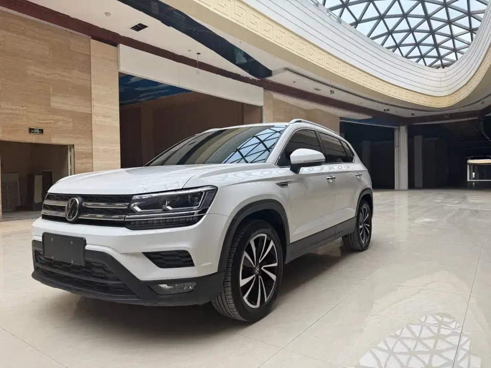 Volkswagen Tharu 280TSI FWD Luxury Edition 2023