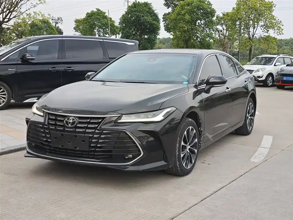 Toyota Avalon 2.0L Luxury Edition 2023