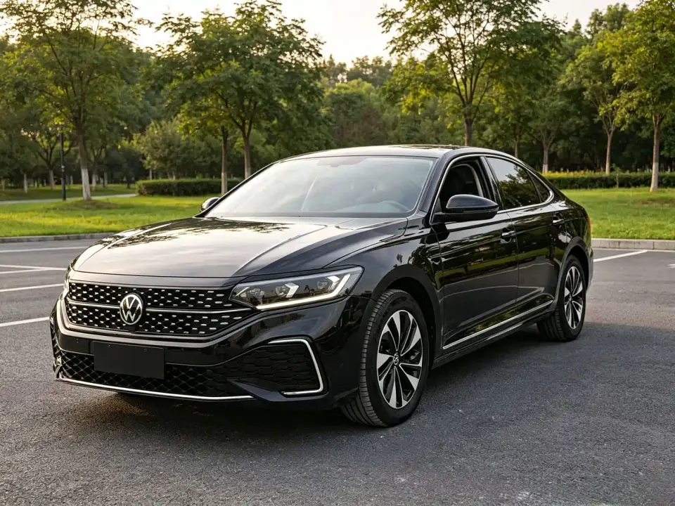 Volkswagen Passat 330TSI Starlight Elite Edition 2022