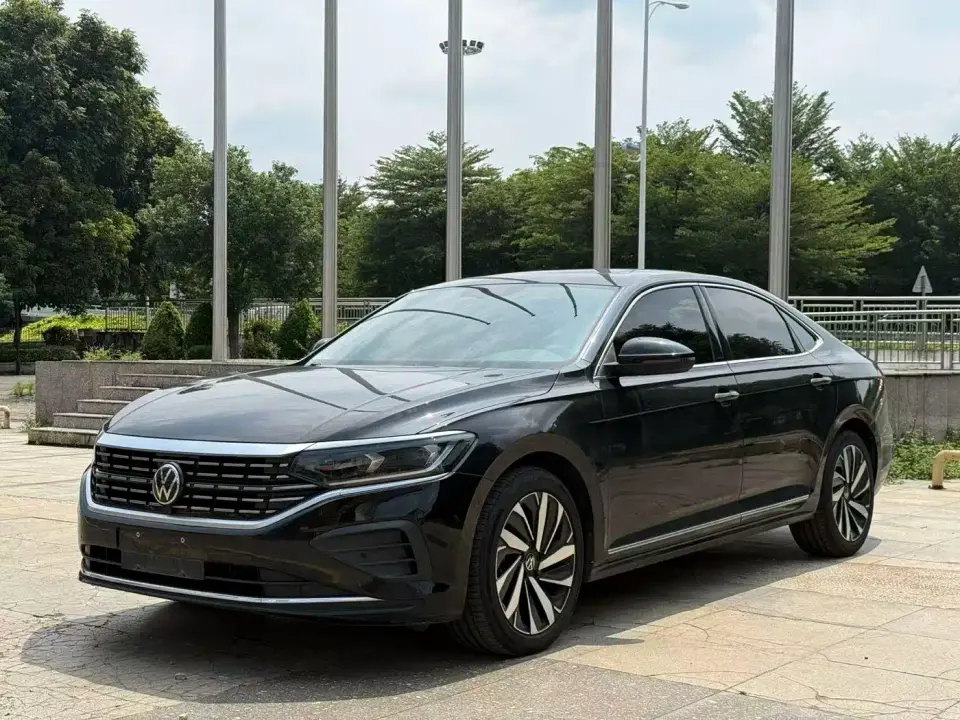 Volkswagen Passat 330TSI Elite Edition 2024