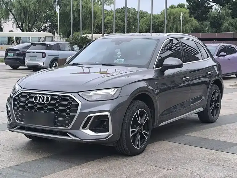 Audi Q5L 40T Fashion Dynamic 2022