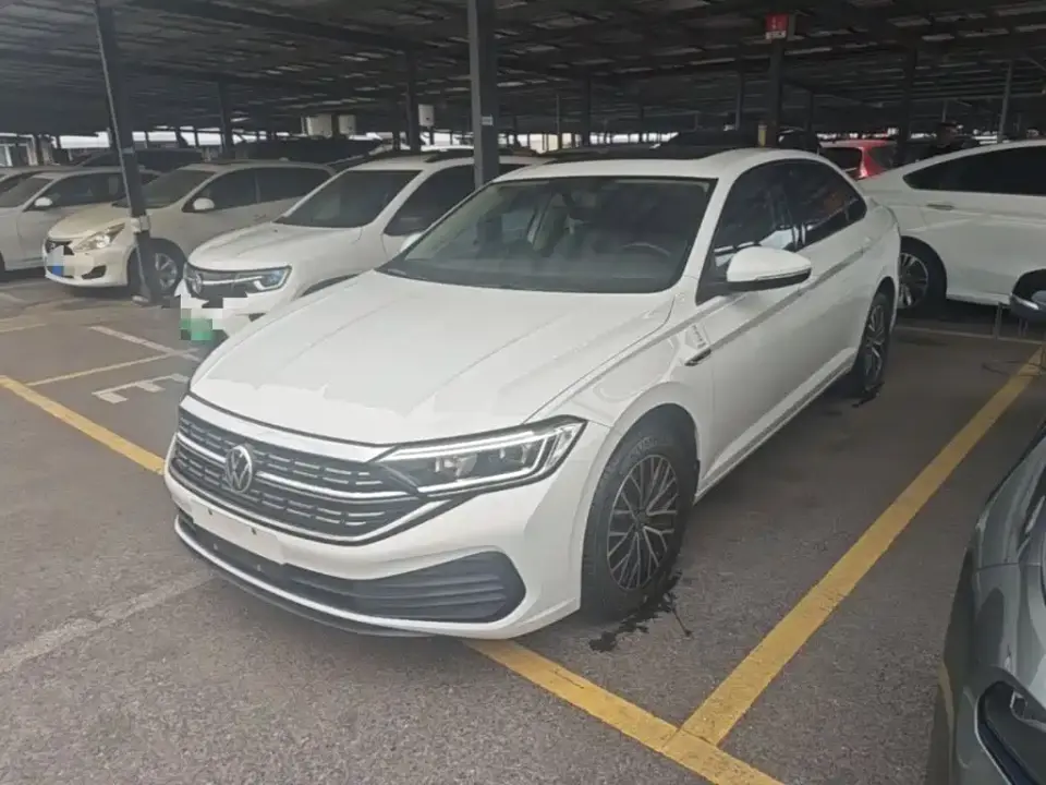 Volkswagen Sagitar 200TSI DSG Flying Edition 2024