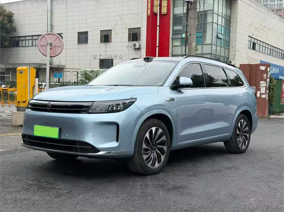 AITO Wenjie AITO M7 1.5T Smart AWD Max Edition 5-Seater 2024