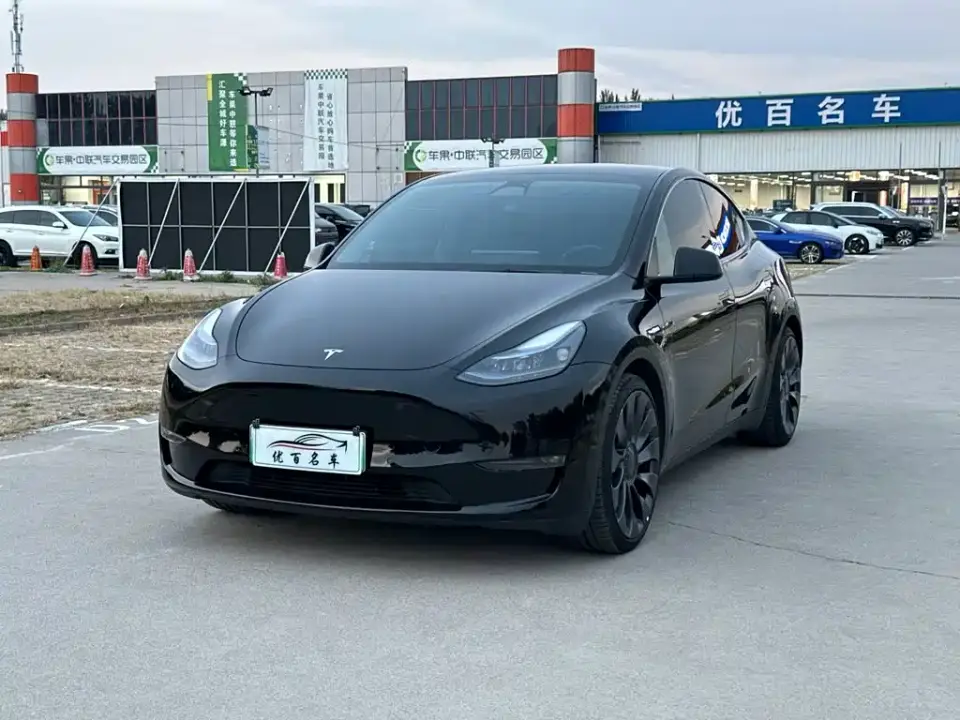 Tesla Model Y High Performance All-Wheel Drive Edition 2023