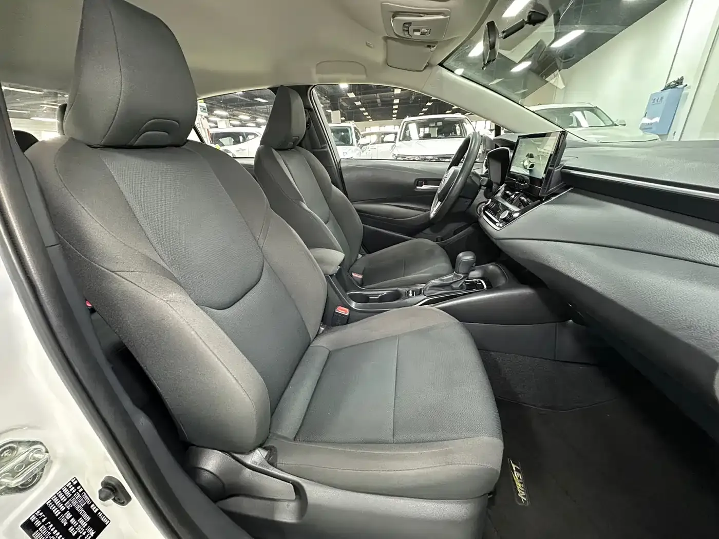 Toyota Levin TNGA 1.5L CVT Progressive 2023 — фото 12