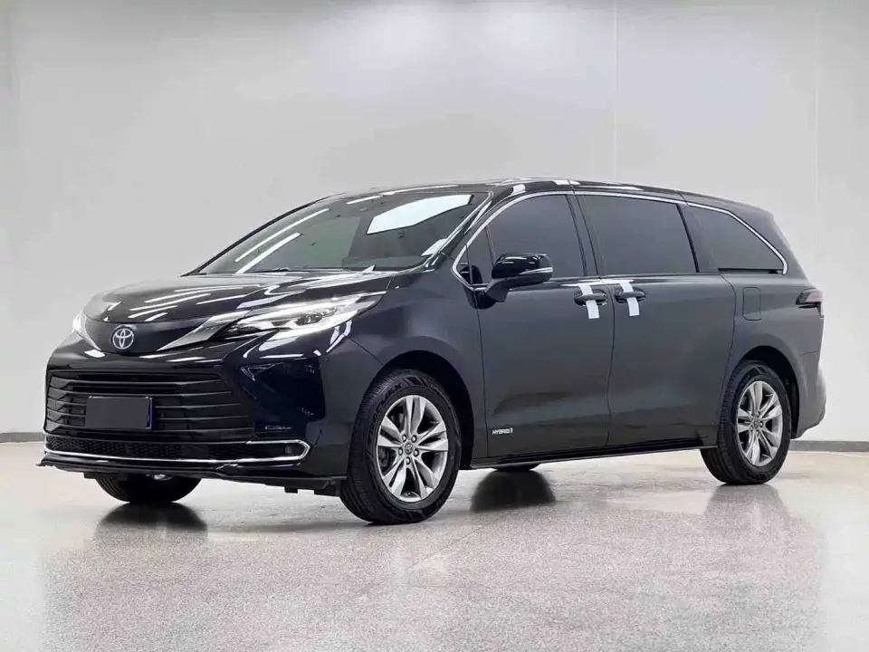 Toyota Sienna 2.5L Hybrid Comfort Edition 2023