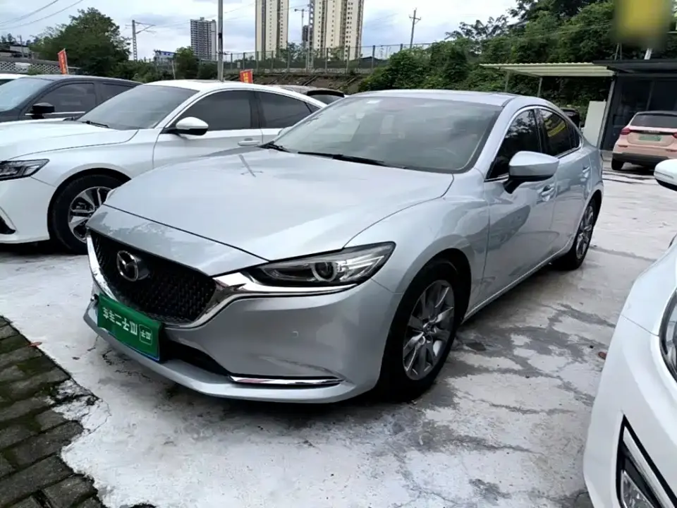 Mazda Atenza 2.0L Skyactiv Luxury 2020