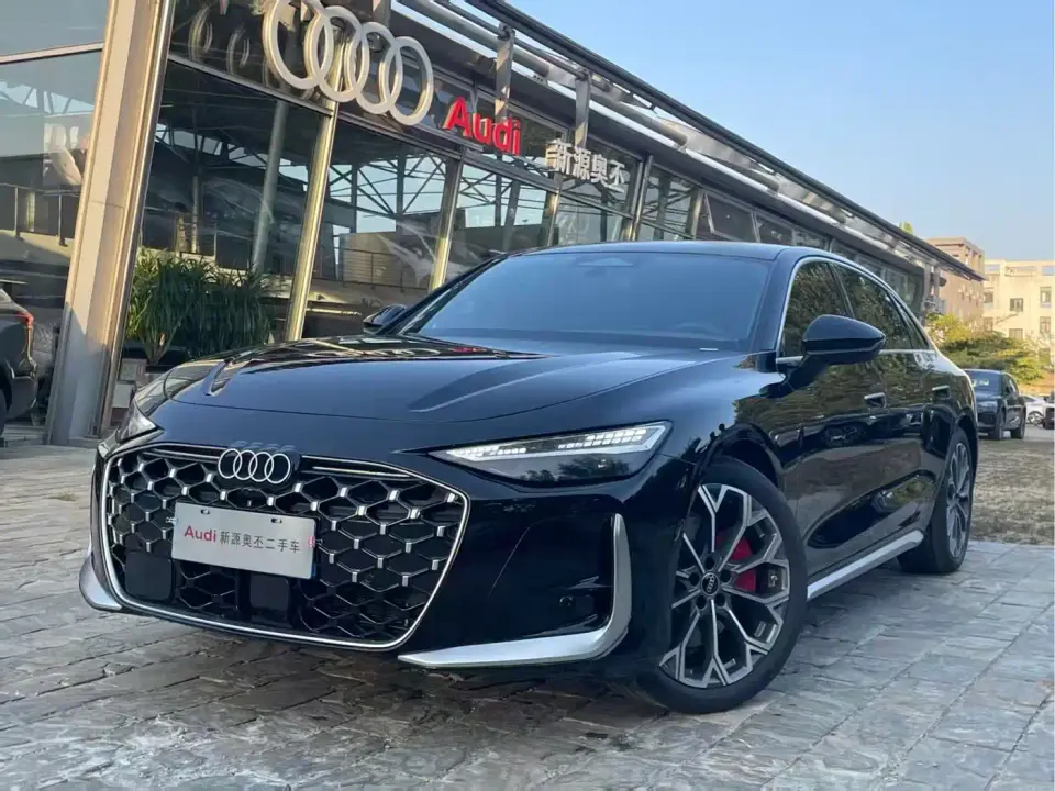 Audi A6L Model Year 45 TFSI quattro Premium Dynamic 2026