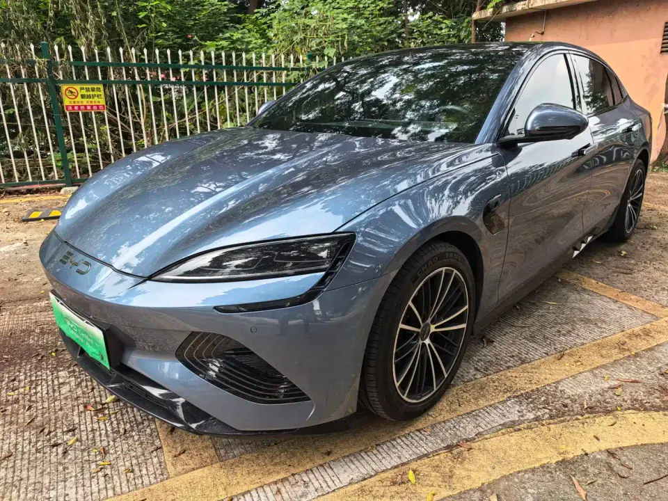 BYD Seal 550km Standard Range RWD Premium 2022