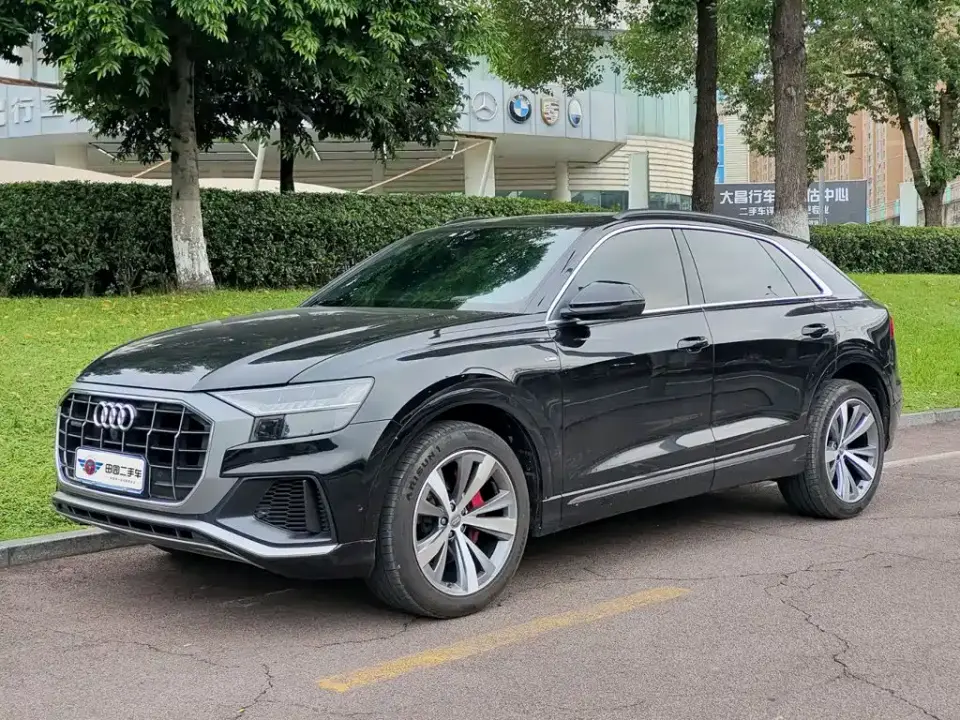 Audi Q8 55 TFSI Premium Dynamic 2020